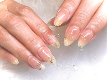 ショウネイル(show nail)/スカルプ*押し花ホログラデ