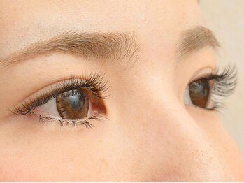 グラフィス(Graffice)/ボリュームラッシュ正規取扱店♪