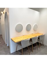 ロレインブロウ 桑名店/メイクブース