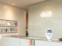 chaleur【シャルール】まつ毛パーマ by VAABの雰囲気（入ってすぐのVAABのフロント左奥の階段を登り2階へお上り下さい）