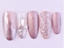 フォア ネイル(FOI NAIL)/ミラーフラワーで可愛く！