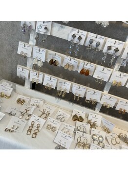 モアネイルズ(MORE-NAILS)/委託販売アクセサリー