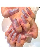 アヤネイルズ アンド アイラッシュ(AYA NAILZ.＆Eyelash)/ギラっとロングネイル
