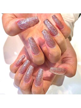 アヤネイルズ アンド アイラッシュ(AYA NAILZ.&Eyelash)/ギラっとロングネイル
