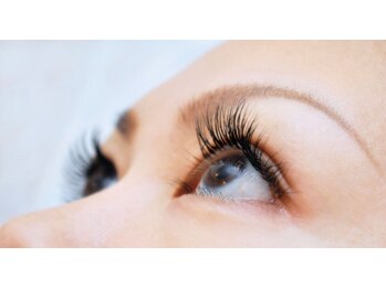 アンバーテイル(amber tale)/まつ毛エクステ