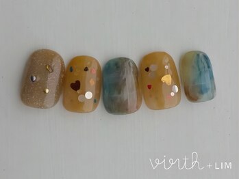 バースプラスリム(virth+LIM)の写真/【南青山徒歩5分】ショートネイルの魅力満載！遊び心いっぱいのデザインから繊細な手書きアートまで★