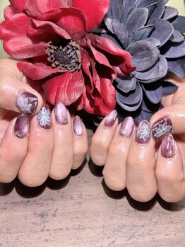 手描きアートが得意なサロン