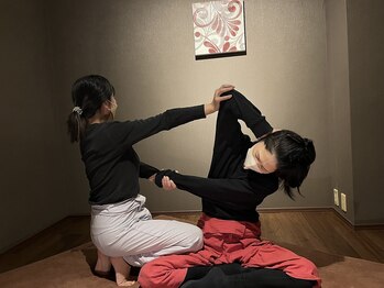 クサラ ハーン 淀屋橋本店/タイ古式マッサージストレッチ☆