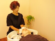 イーサロン(e-SaLON)/ふかふかのシャンプー台♪