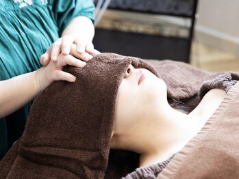 ビーモア(B.MORE)/ヘッドマッサージ