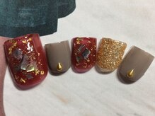 ネイルサロン リリオ(Nail Salon Ririo)/大人カラーフットネイル