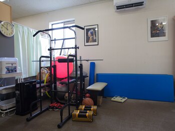 星野整体院/トレーニング器具