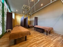 カーテンで仕切られた半個室です♪