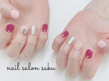 サク(saku)/可愛いつめこみネイル