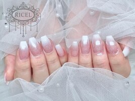 白グラ×ホワイトミラー♪