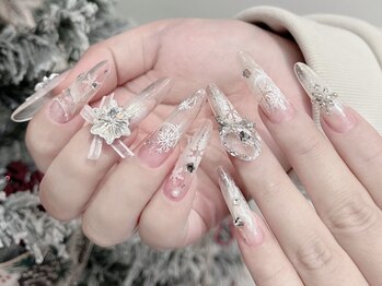ビジューネイル(bijou nail)の写真/トレンドをいち早く取り入れている当店だからこそできるデザインであなただけの理想の指先に♪