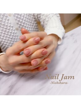 ネイルジャム 西原店(Nail Jam)の写真/《下祇園駅徒歩8分/駐車場完備♪》シンプルだからこそ光る技術力☆清潔感のある品の良い指先を演出◎