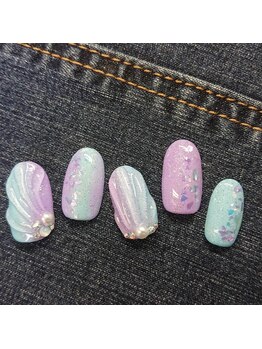 モノトーン(MONOTONE)/