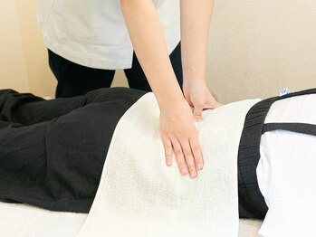 えんどう鍼灸接骨院/骨盤矯正/腰痛/反り腰/産後