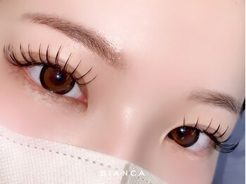 ビアンカ 川越西口店(Bianca)の写真/理想のモテ可愛EYEに！&Healthyのフラットラッシュで、軽やかな付け心地＆ぱっちりEYEを演出◎
