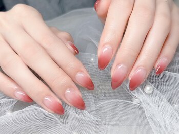 センシー ネイル スタジオ(Sensy Nail Studio)/on/off万能 フレンチネイル