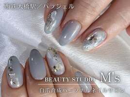 大人ニュアンス／シェルネイル
