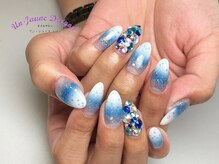 アン ジョーヌドラゴ/冬カラー☆グラデーションネイル