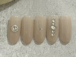 シンプルストーンアートネイル