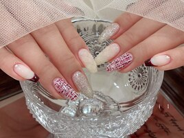 ツイード/赤フレンチ/冬ネイル