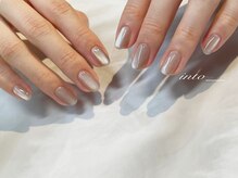 ネイルサロン イントゥ(into_)/ぷるマグ　グレージュ　シンプル