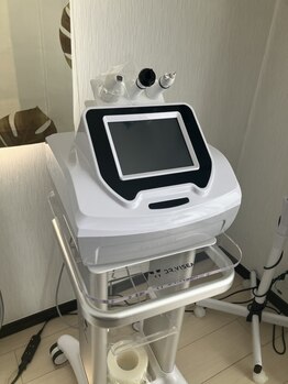 サヤカ(SAYAKA)の写真/プラズマフェイシャルで気になる開き・黒ずみ・たるみ毛穴を同時にケア!毛穴レスなお肌を叶えます♪