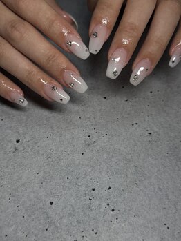 チエ(CHE)/シンプル大人デザイン