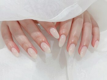 サロン ド リリー(salon de Lily)/《パラジェル》ホワイトネイル