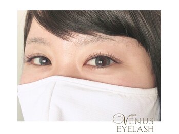 ヴィーナス アイビューティー(VENUS Eye Beauty)/フラットマットラッシュ