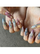 イロ(iro)/キラキラ♪ゴージャスネイル♪