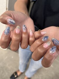 綺麗めニュアンスネイル