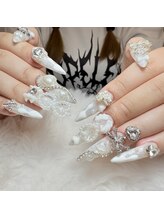 リサ(Risa)/長さ出しつけ放題デザイン