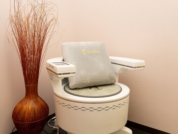 アモル 羽曳野店/骨盤底筋トレーニングチェア