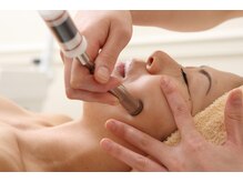 メディカルフェイシャルエステティック サロン ド ヴェリテ(VERITE)/ダイヤモンドピーリング