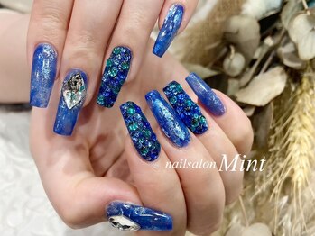 ビジュー×ブルーネイル♪