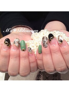 ネイルサロンアンドスクールエムズブロッサム(Nailsalon & school M's Blossom)/ジェルアート込コース