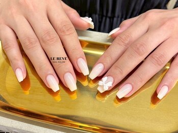 ルレーブ(LE REVE)/ワンカラー×大きめパーツ