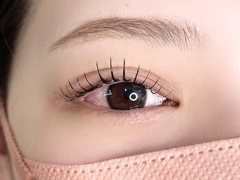 トリニティ ビューティーアンドヘルス(Trinity Beauty＆Health)の写真/目元はお顔の印象を決める大切なパーツ！なりたいイメージに寄り添い、きゅるんと可愛いお目元に♪