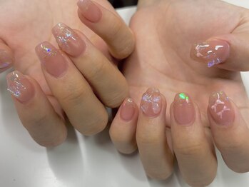 クイーンネイル(QUEEN NAIL)/ワンホンネイル