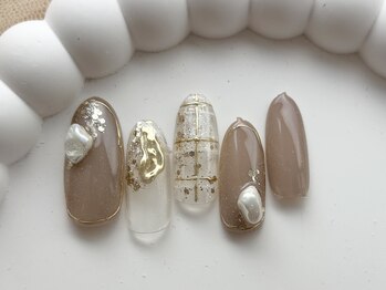 チェックネイル/8000円