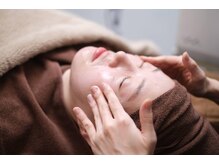 ホワラ 横浜店(Whila)/フェイスマッサージ