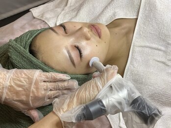 温(on)の写真/「年齢のせい」と諦めていませんか？大人の肌悩みに応えるシミしわケアで、透明感のある若々しい見た目へ♪