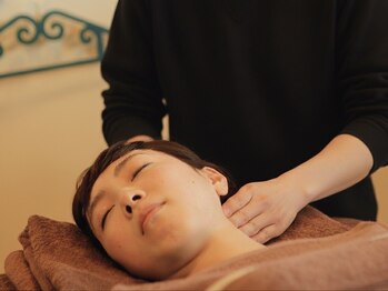 ディエーチ(dieci)の写真/【初回限定美容整体×整顔 70分5600円 】リフトアップし、横から見ても理想のフェイスラインに導きます☆