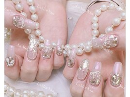 キラキラゴージャスネイル