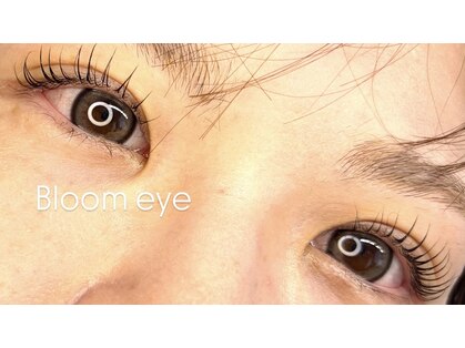 Ｂｌｏｏｍ ｅｙｅの写真